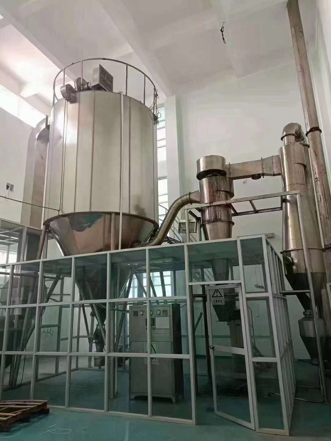 轉(zhuǎn)讓二手噴霧干燥機 一套150型高速離心噴霧干燥機
