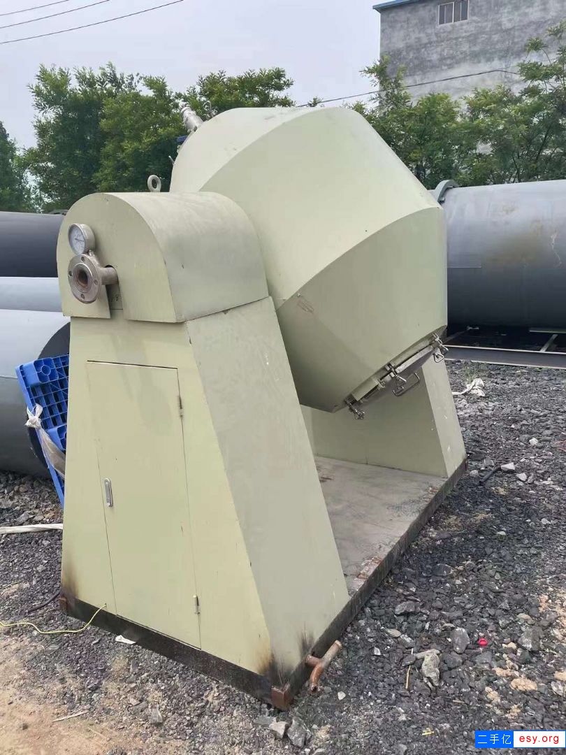 轉讓二手雙錐干燥機 一臺1500L搪瓷雙錐干燥機