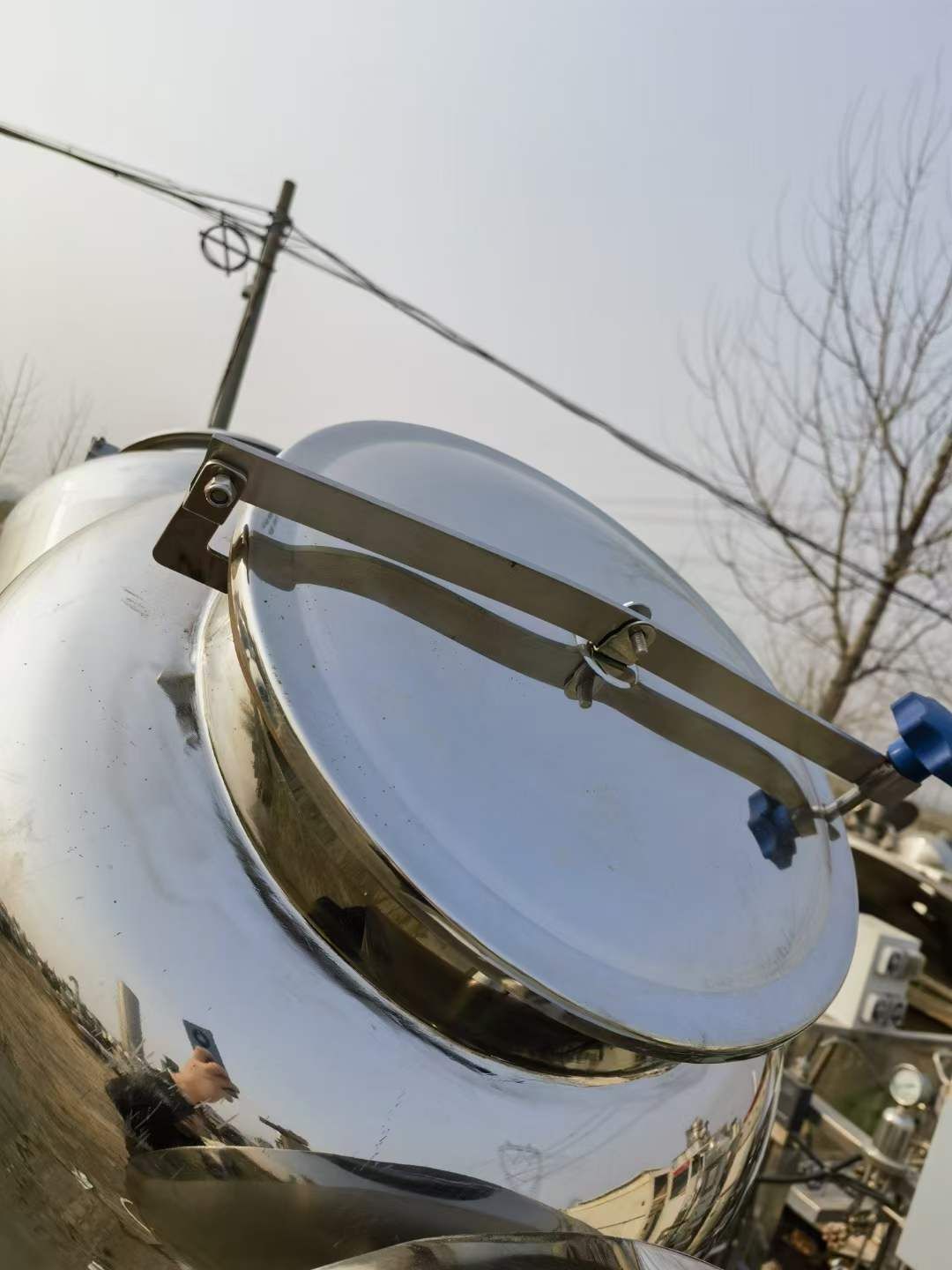 轉(zhuǎn)讓二手高效混合機(jī) 一臺500L高效V型混合機(jī)