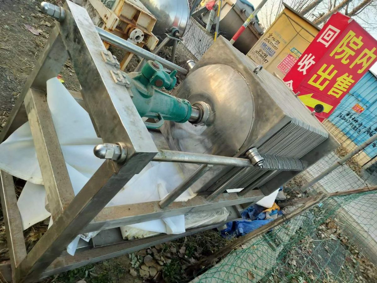 轉(zhuǎn)讓二手板框壓濾機 一臺13平方全不銹鋼板框式壓濾機