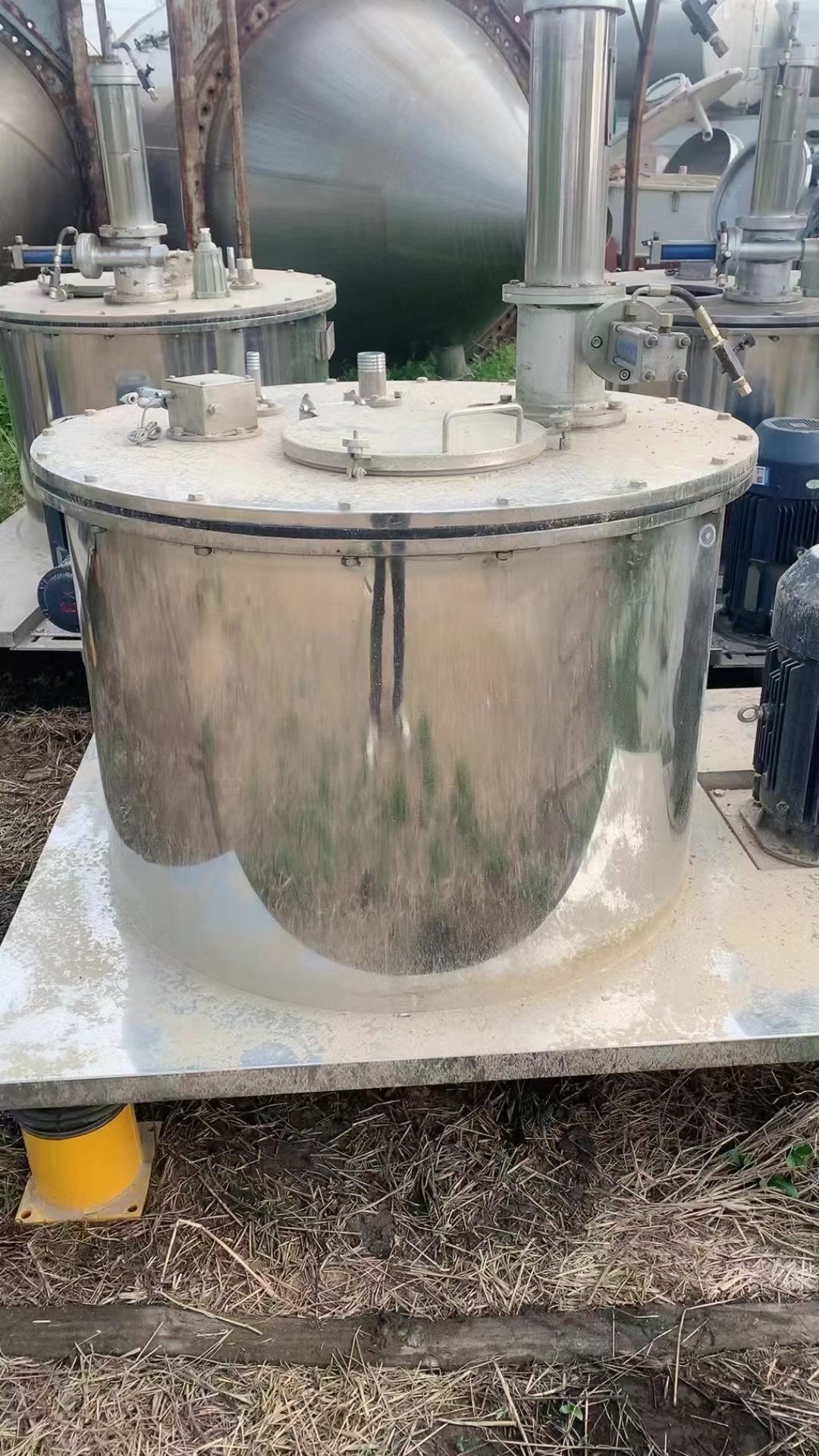 轉讓二手平板離心機 10臺直徑一米材質2205平板刮刀離心機