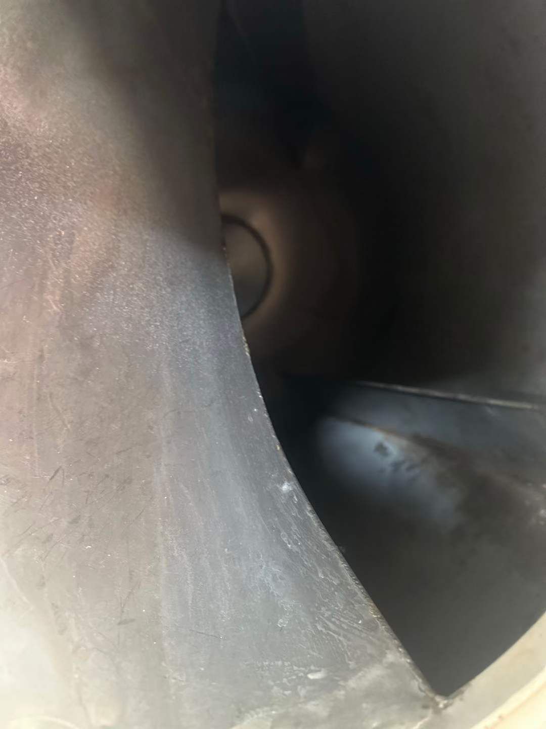 轉(zhuǎn)讓二手真空滾揉機(jī) 一臺(tái)容積1200L真空變頻滾揉機(jī)