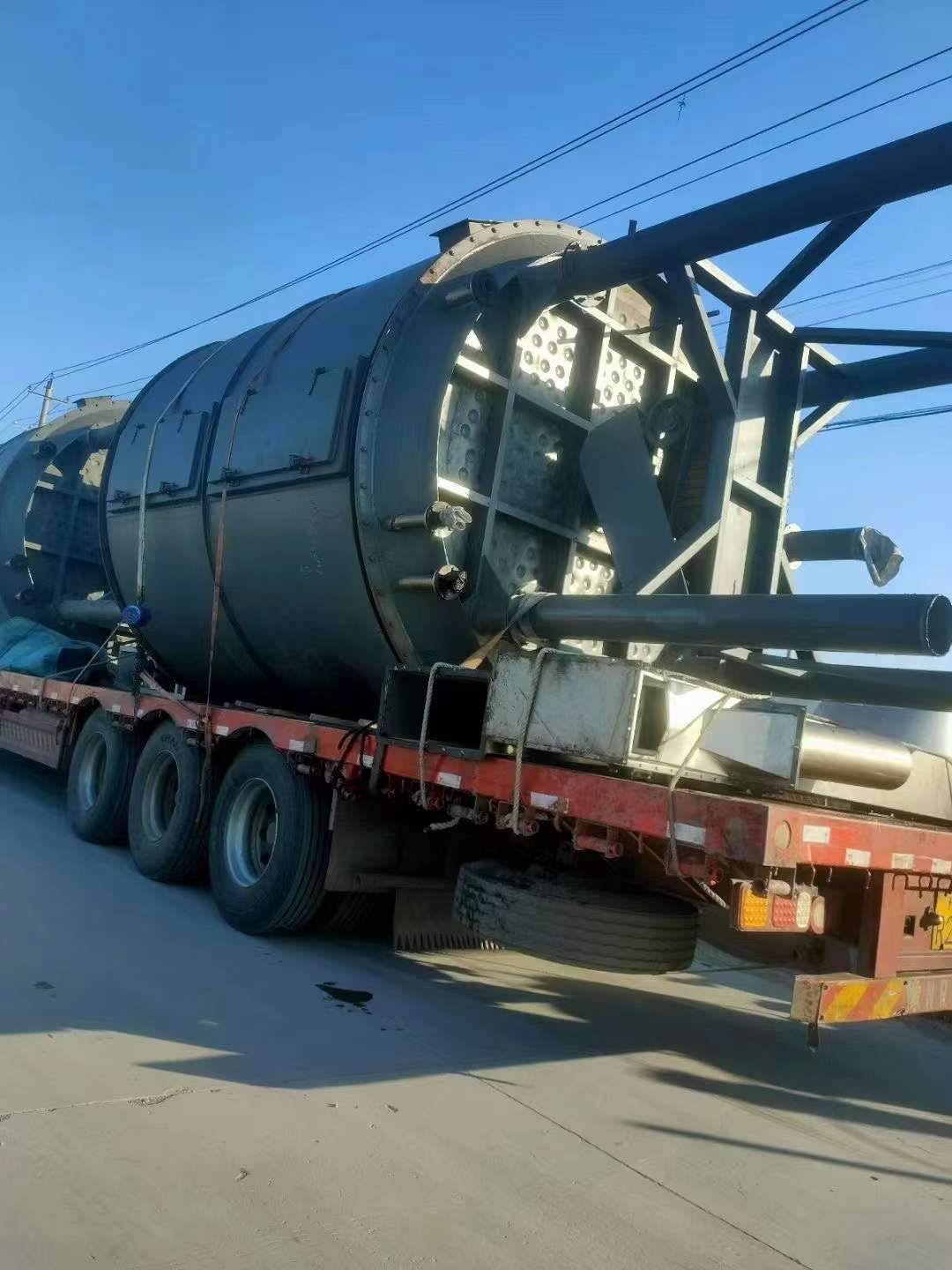 轉讓二手連續(xù)式干燥機 兩臺50平方不銹鋼盤式干燥機