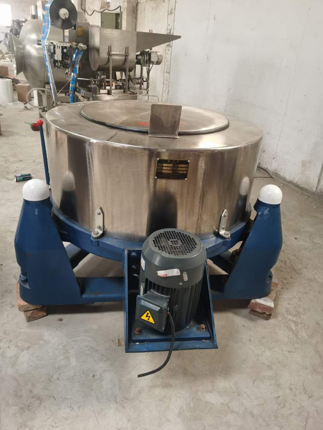 转让二手三足离心机 一台1000型直径1米食品级三足脱水离心机