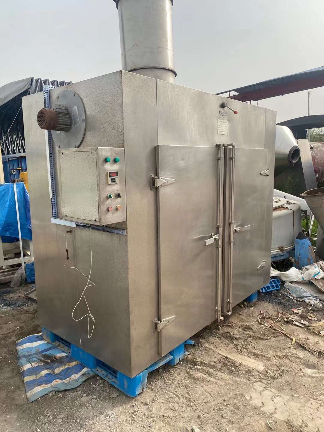 轉讓二手熱風烘箱 一臺兩門兩車電加熱熱風循環(huán)烘箱