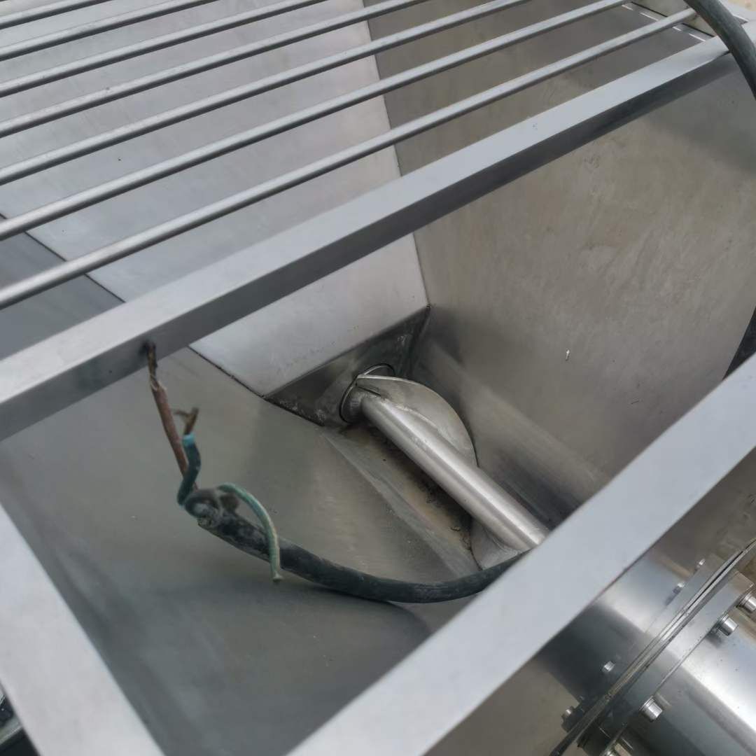 轉(zhuǎn)讓二手立式絞肉機 一臺120型諸城泰和產(chǎn)凍肉絞肉機
