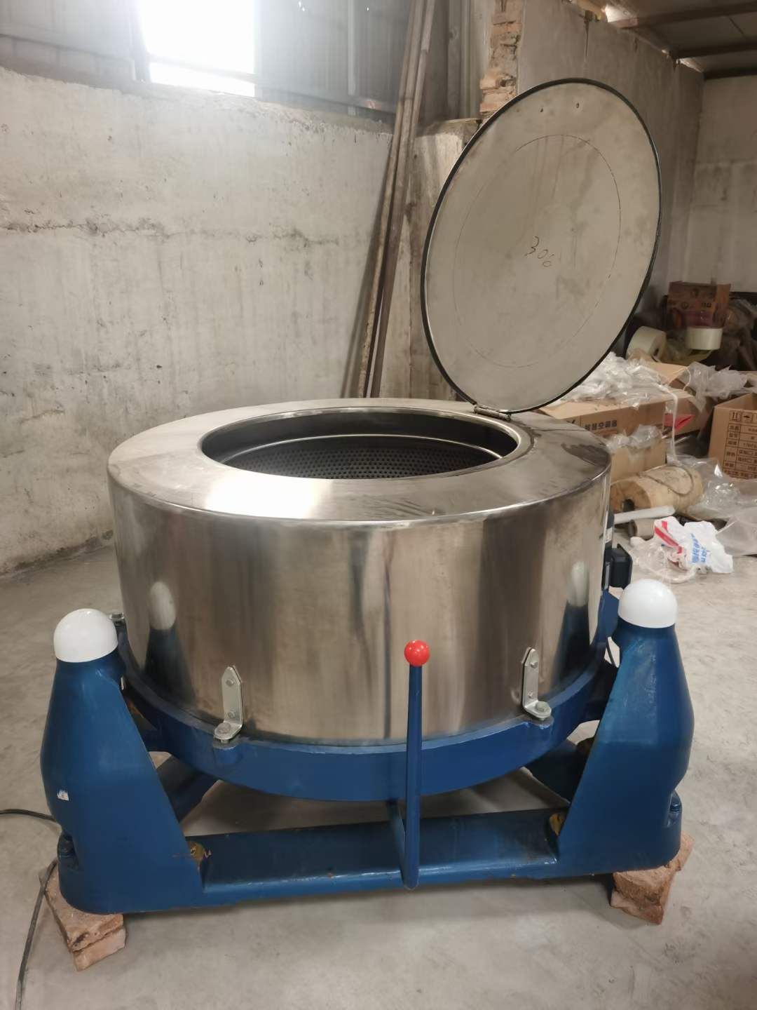 转让二手三足离心机 一台1000型直径1米食品级三足脱水离心机