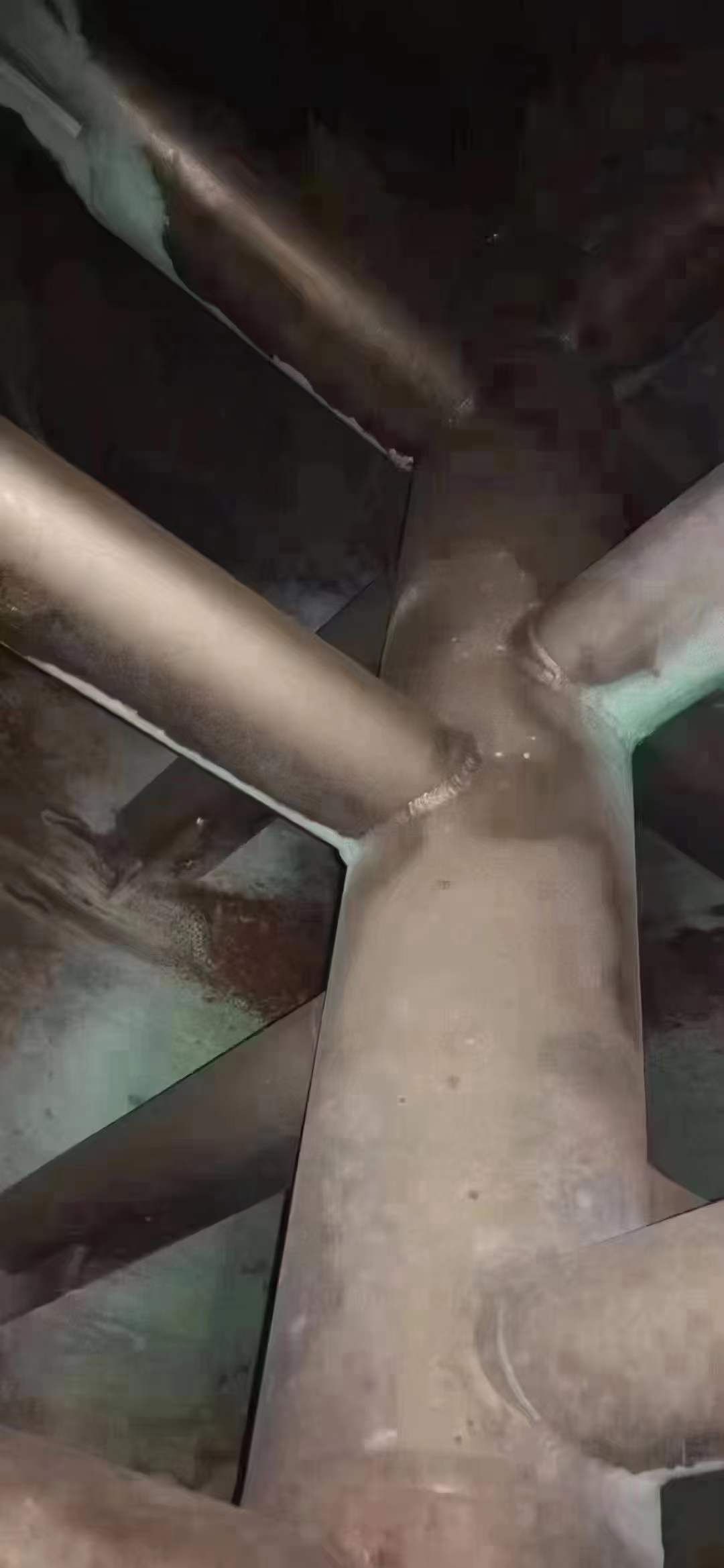 轉(zhuǎn)讓二手耙式干燥機(jī) 一臺(tái)容積3000L鈦材耙式干燥機(jī)