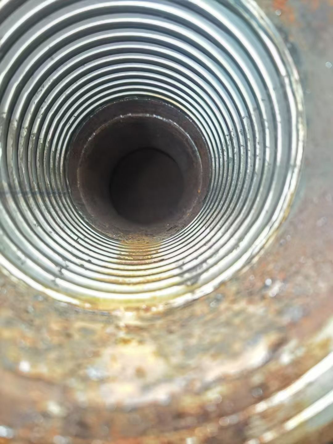 转让二手萃取离心机 七台550型立式萃取离心机