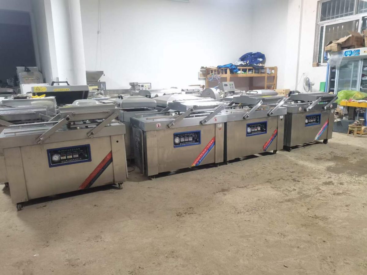 轉(zhuǎn)讓二手真空包裝機 10臺600型雙室包裝機 配普旭泵
