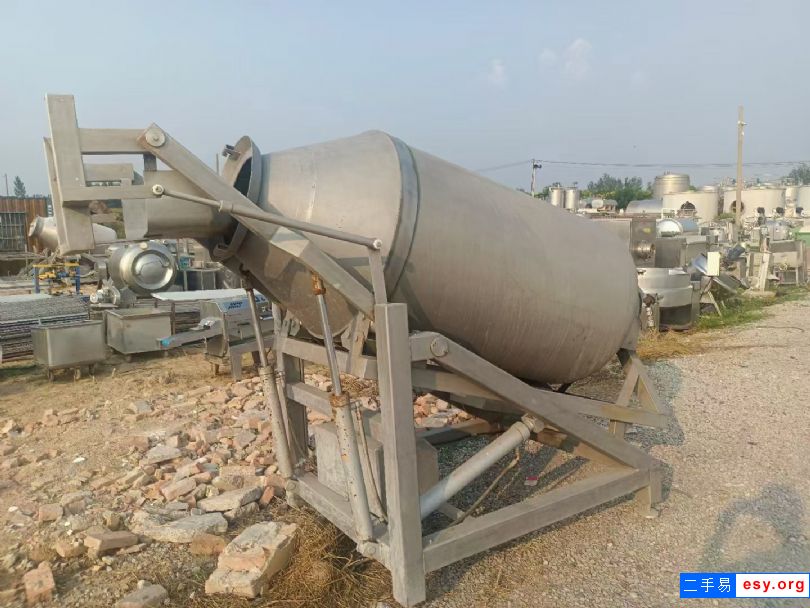 轉(zhuǎn)讓二手真空滾揉機 一臺1000升自動上料滾揉機
