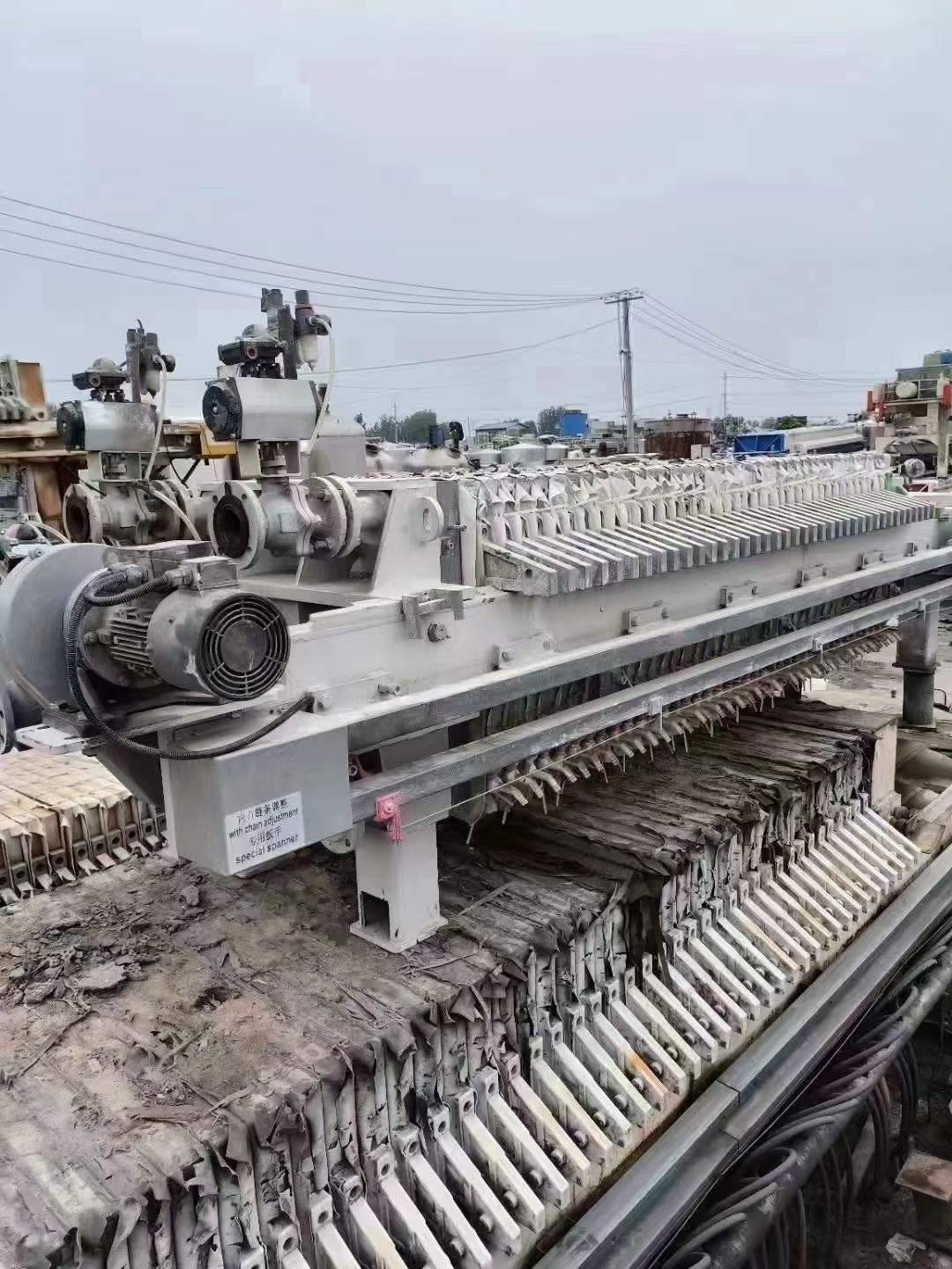 轉(zhuǎn)讓二手自動拉板壓濾機(jī) 一臺40平方景津隔膜自動壓濾機(jī)
