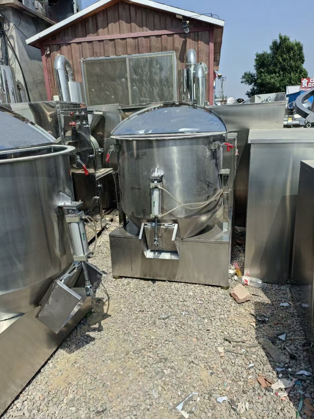 轉(zhuǎn)讓二手高速混合機(jī) 兩臺(tái)容積500L全不銹鋼高速混合機(jī)