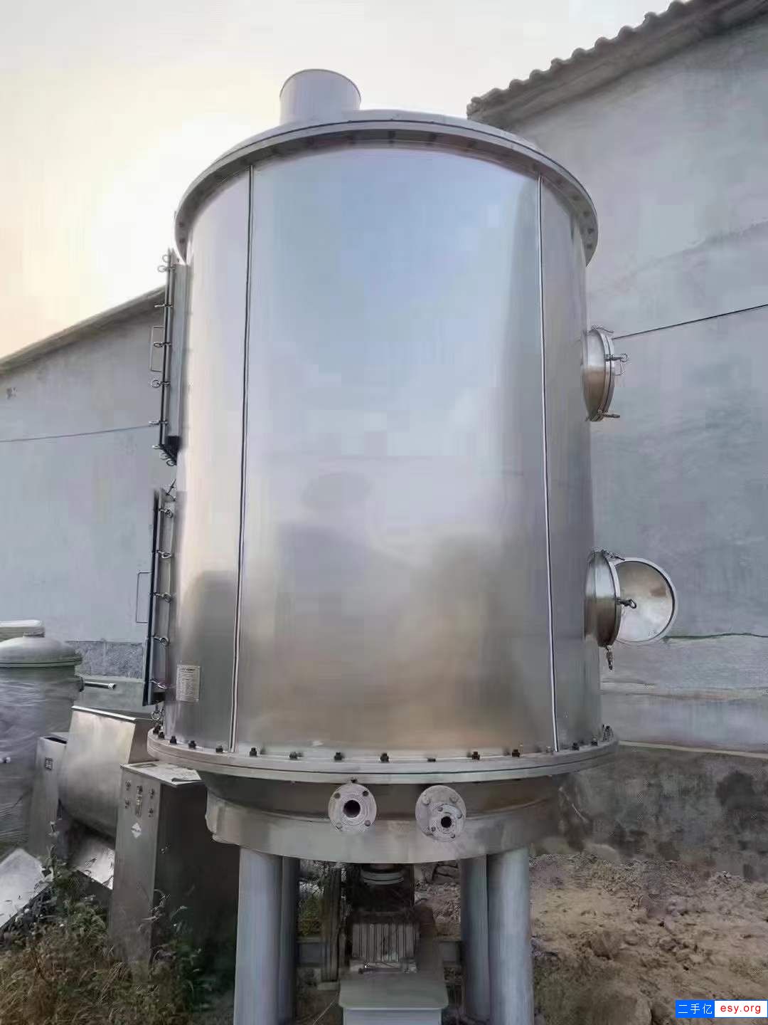 轉(zhuǎn)讓二手連續(xù)干燥機 一臺10平方全不銹鋼盤式干燥機