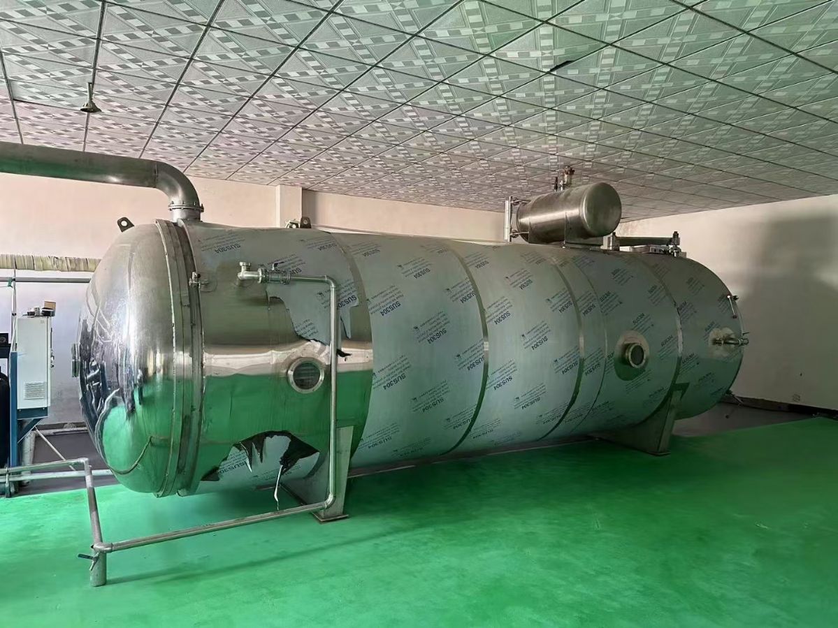 轉(zhuǎn)讓二手冷凍干燥機(jī) 一臺(tái)容積50平方食品級(jí)真空冷凍干燥機(jī)