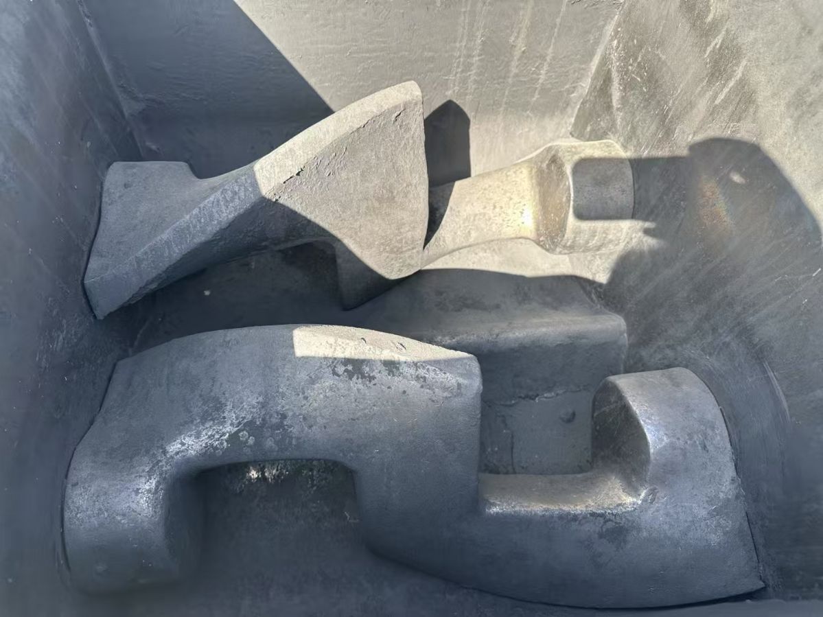 轉(zhuǎn)讓二手捏合機 兩臺容積200升南通密煉產(chǎn)翻缸捏合機