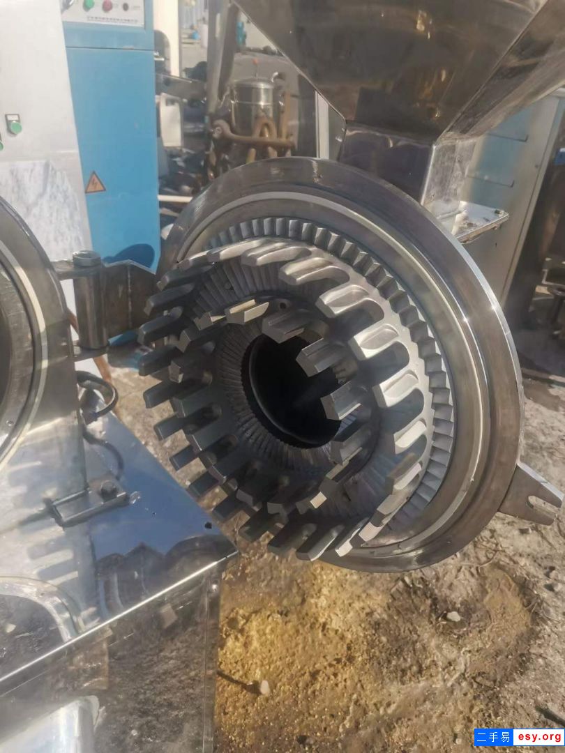 轉(zhuǎn)讓二手高效粉碎機 一臺40B不銹鋼*粉碎機