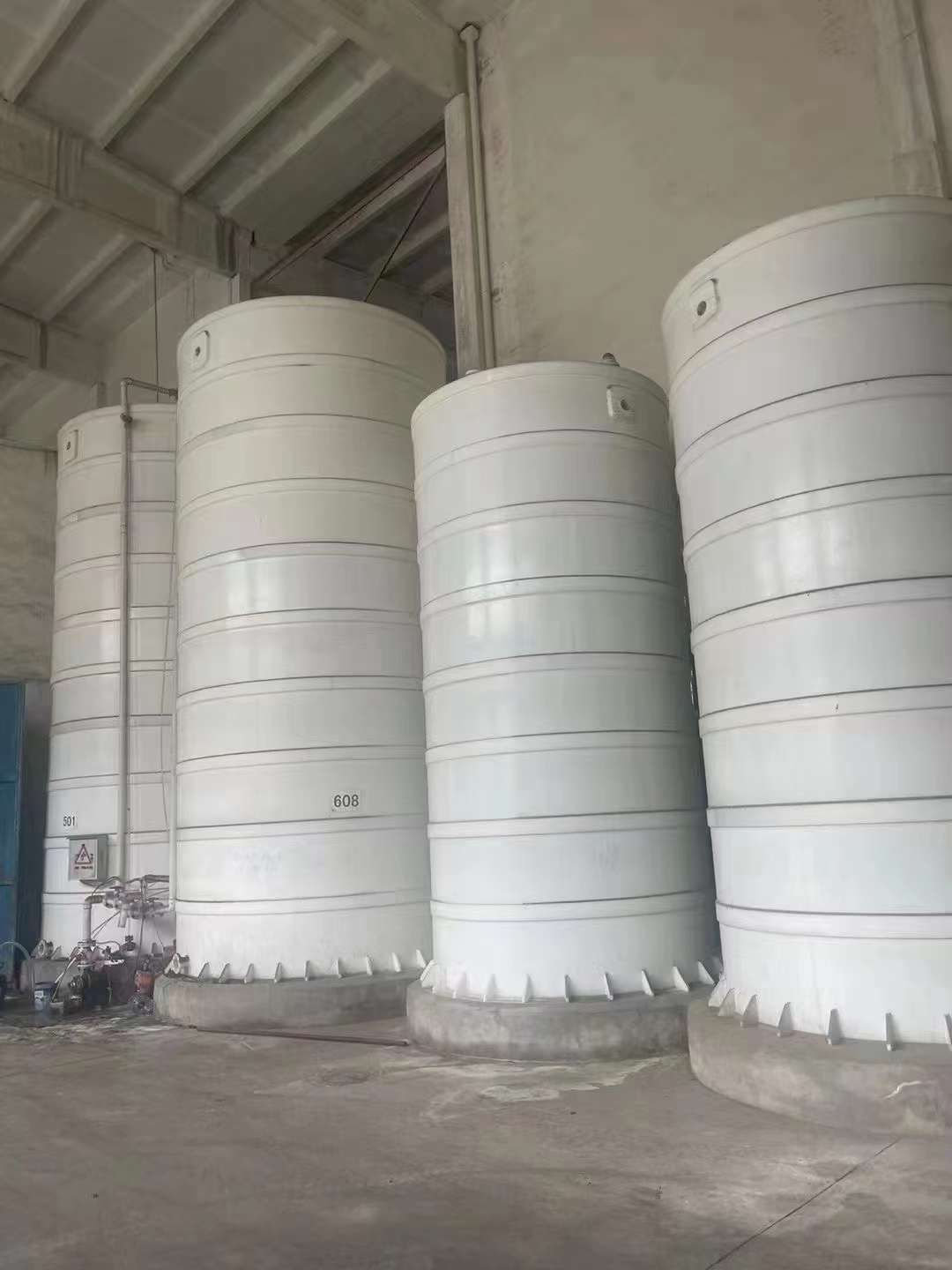 轉(zhuǎn)讓二手塑料罐 20立方-50立方立式PP塑料罐