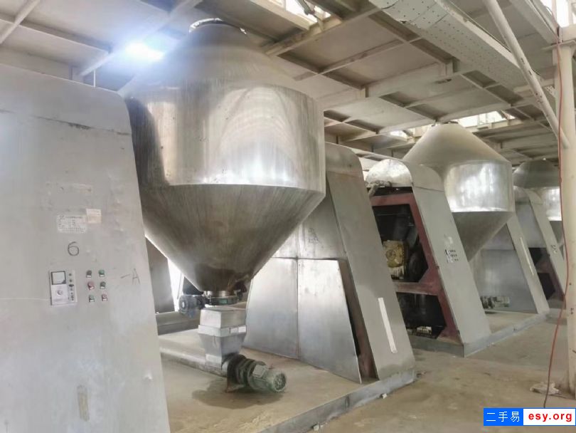 轉(zhuǎn)讓二手雙錐干燥機 3臺1000不銹鋼雙錐干燥機