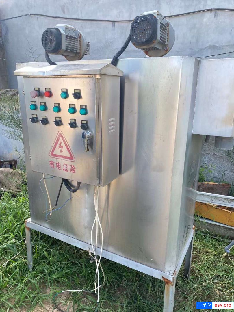 出售二手污泥脫水機(jī) 一臺(tái)301型疊螺污泥脫水機(jī)