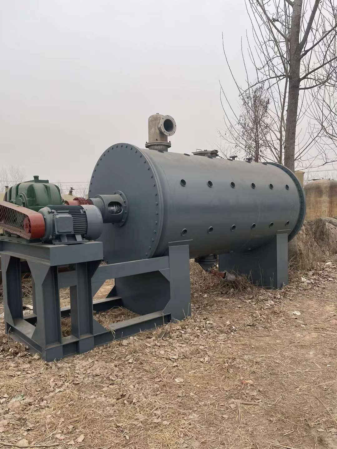 轉讓二手臥式干燥機 一臺10立方臥式耙式真空干燥機