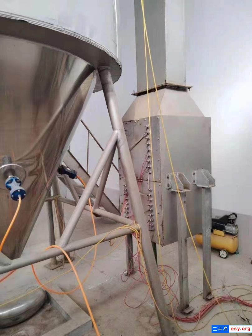 轉(zhuǎn)讓二手噴霧干燥機(jī) 一臺(tái)25型電加熱噴霧干燥機(jī)