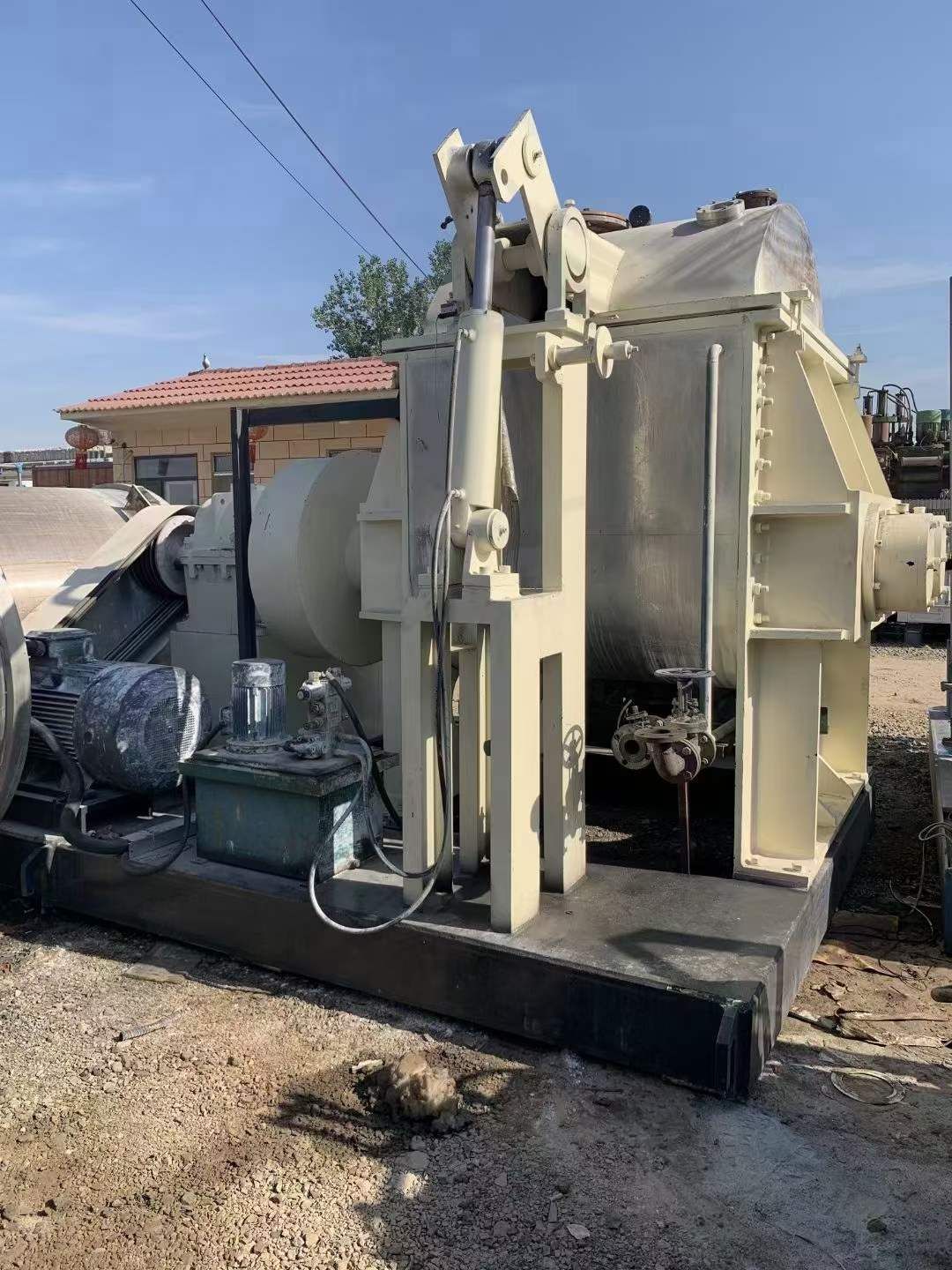 轉(zhuǎn)讓二手真空捏合機 一臺容積2000L下出料真空捏合機