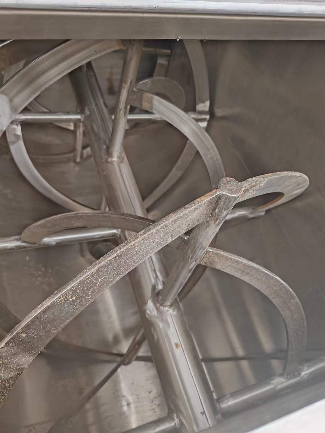 轉(zhuǎn)讓二手臥式混合機(jī) 一臺(tái)全不銹鋼1000L臥式螺帶混合機(jī)