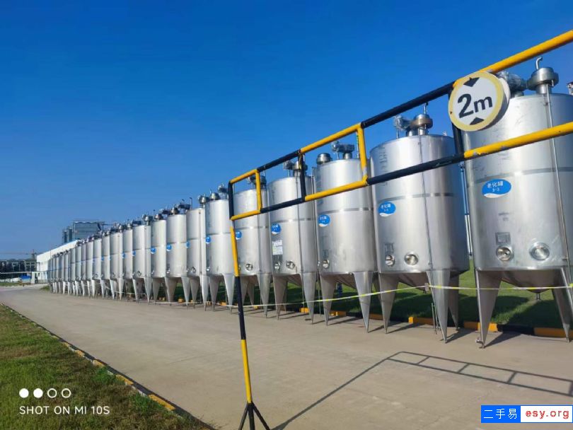 轉(zhuǎn)讓二手不銹鋼儲奶罐 4噸-6噸96余臺老化罐