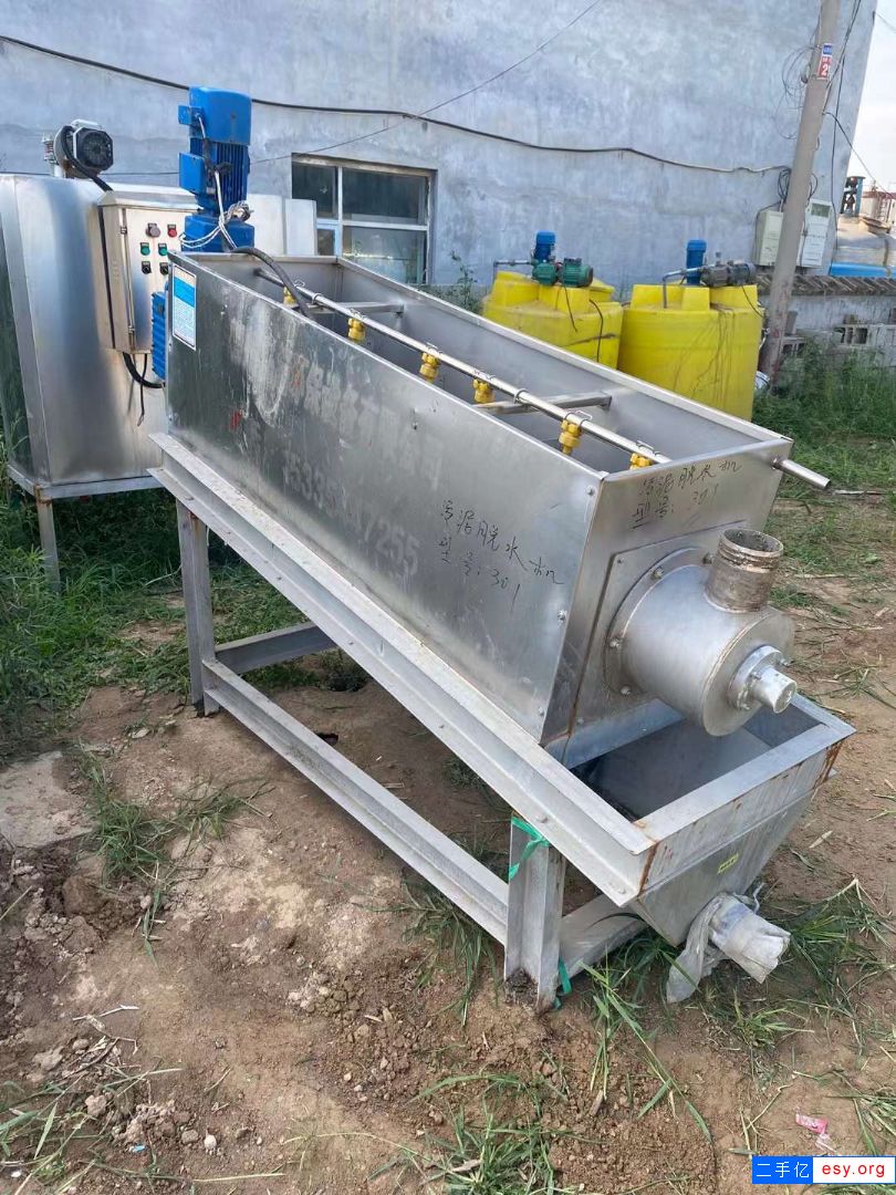 出售二手污泥脫水機(jī) 一臺(tái)301型疊螺污泥脫水機(jī)