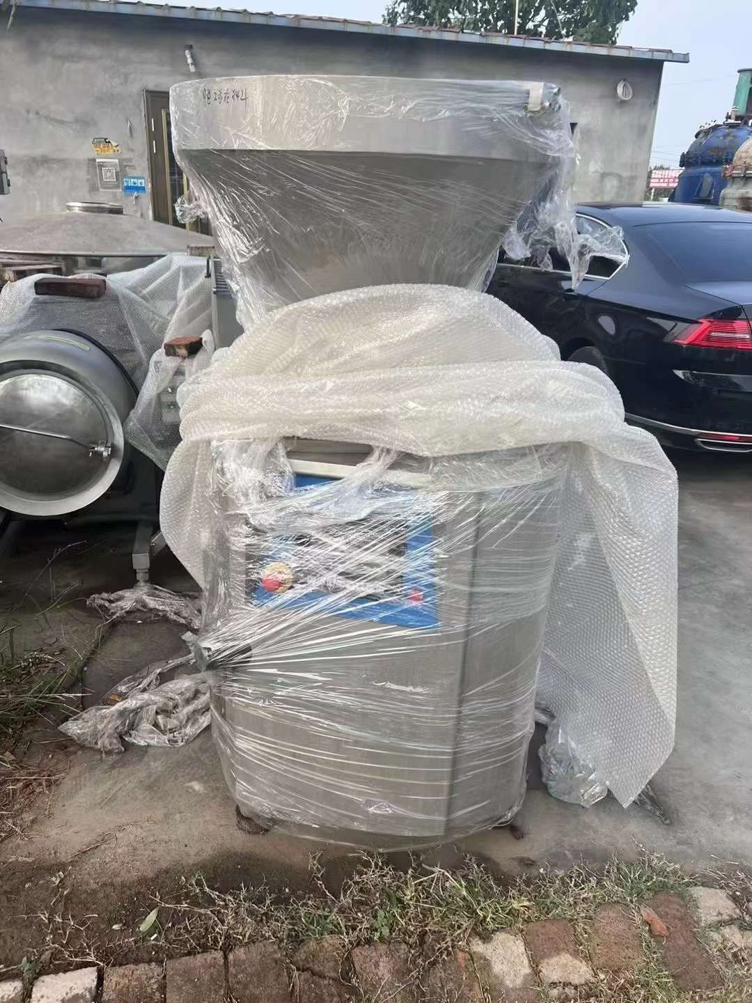 轉(zhuǎn)讓二手定量灌腸機(jī)帶糾結(jié) 一臺(tái)2500型曉進(jìn)定量真空灌腸機(jī)