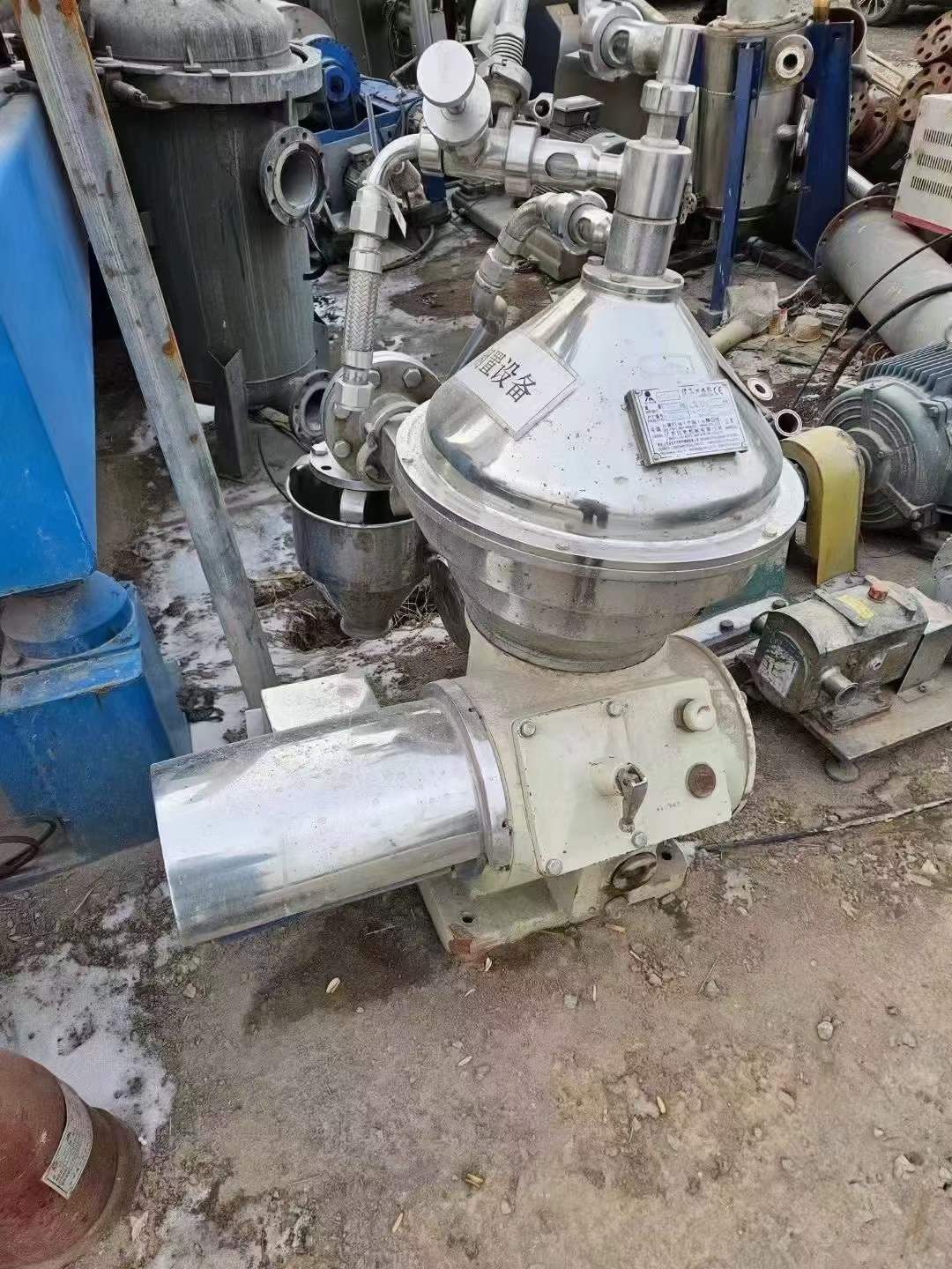 轉讓二手蝶式分離機 兩臺15型江蘇巨能產蝶式分離機