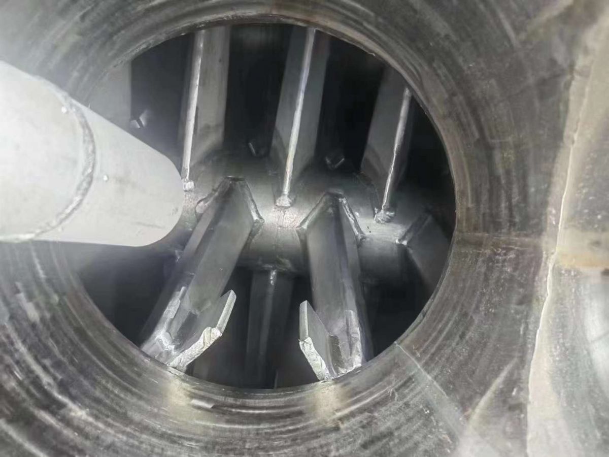 轉(zhuǎn)讓二手耙式干燥機(jī) 一臺(tái)容積5立方316L材質(zhì)耙式干燥機(jī)