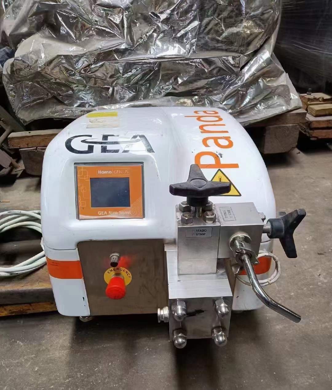 轉(zhuǎn)讓二手實驗型均質(zhì)機 一臺9升200公斤超高壓實驗均質(zhì)機