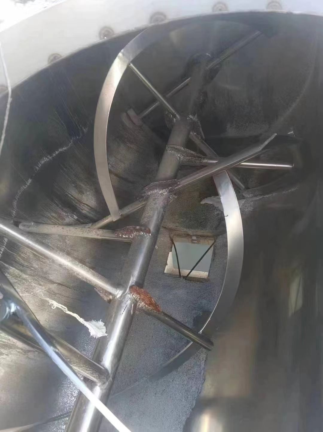 轉讓二手螺帶混合機 兩臺容積3立方電加熱臥式螺帶混合機