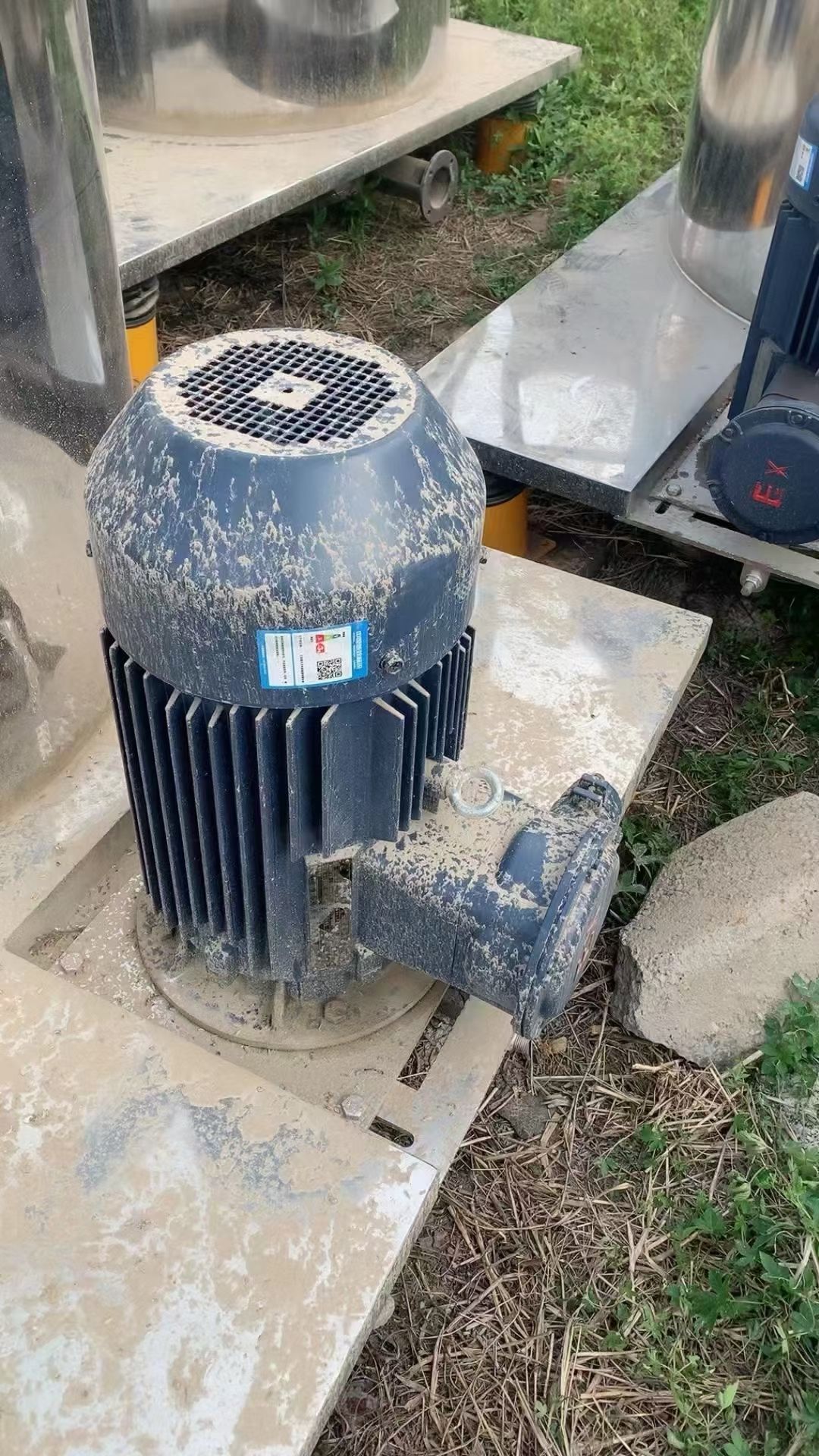 轉讓二手平板離心機 10臺直徑一米材質2205平板刮刀離心機
