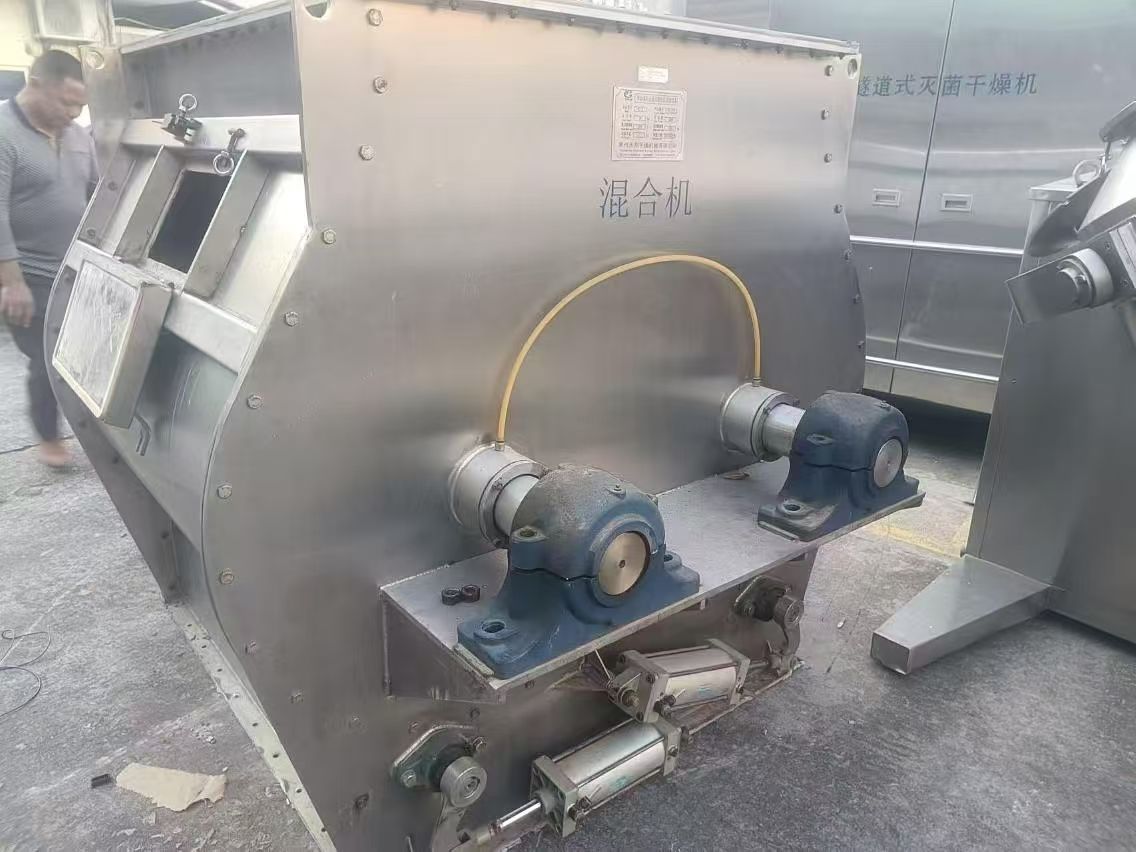 轉(zhuǎn)讓二手無重力混合機(jī) 1立方-2立方雙軸槳葉無重力混合機(jī)