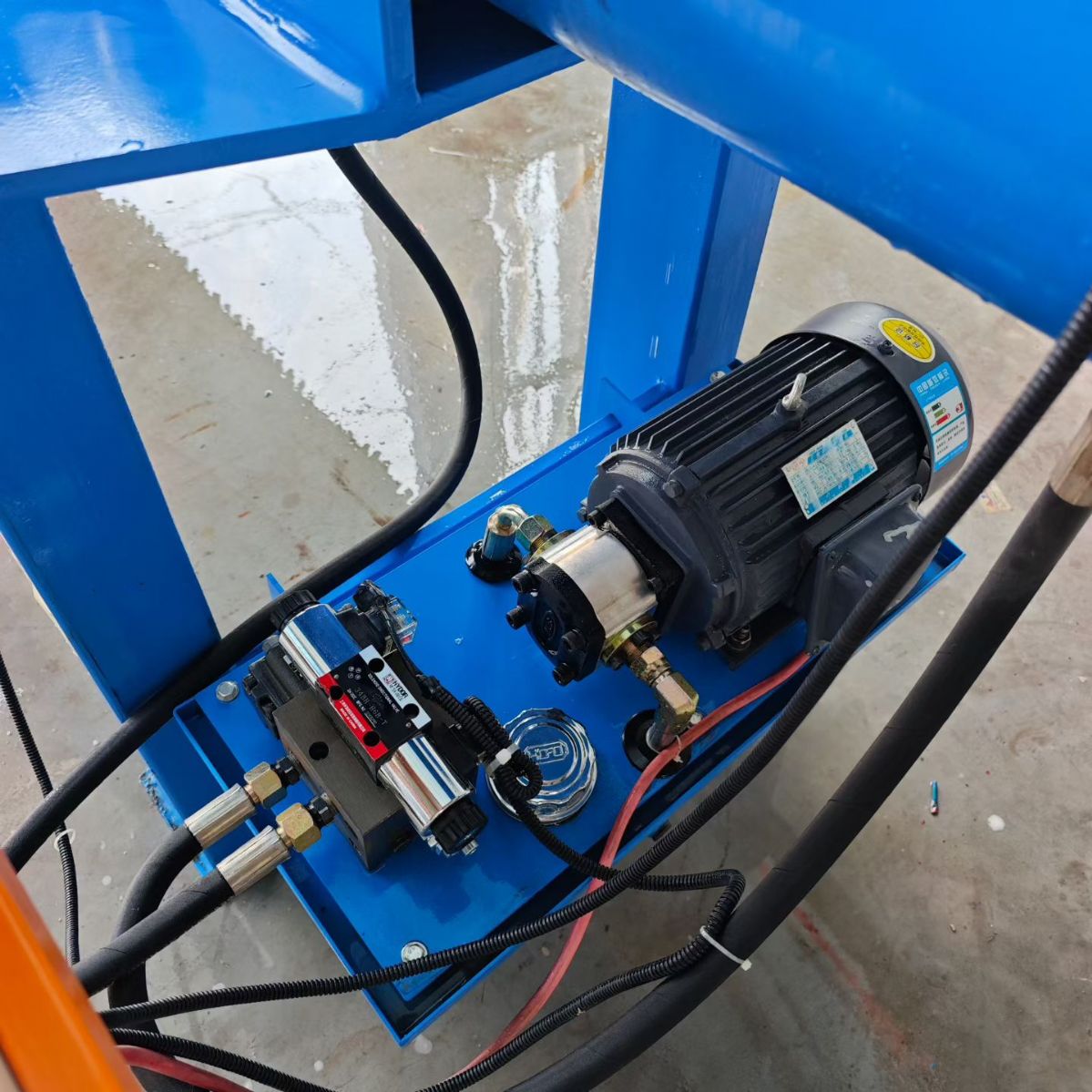 转让二手厢式压滤机 一台面积20平方手动拉板厢式压滤机