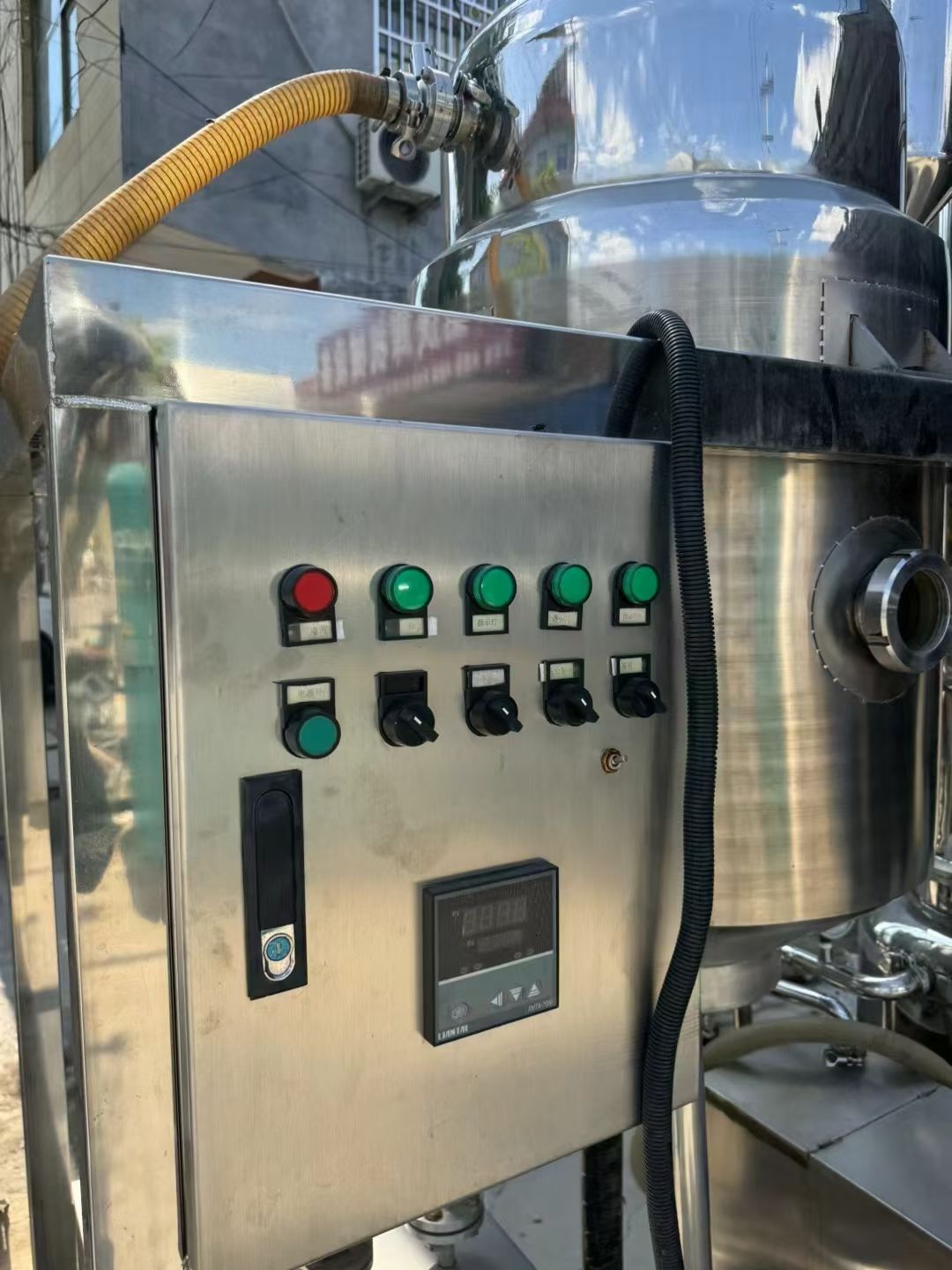 轉(zhuǎn)讓二手濃縮機組 一套容積120L實驗型提取濃縮機組