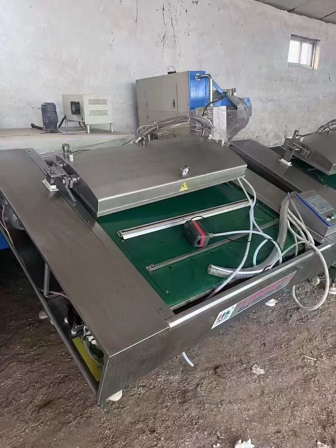 轉(zhuǎn)讓二手滾動包裝機 1000型-1100型滾動式真空包裝機
