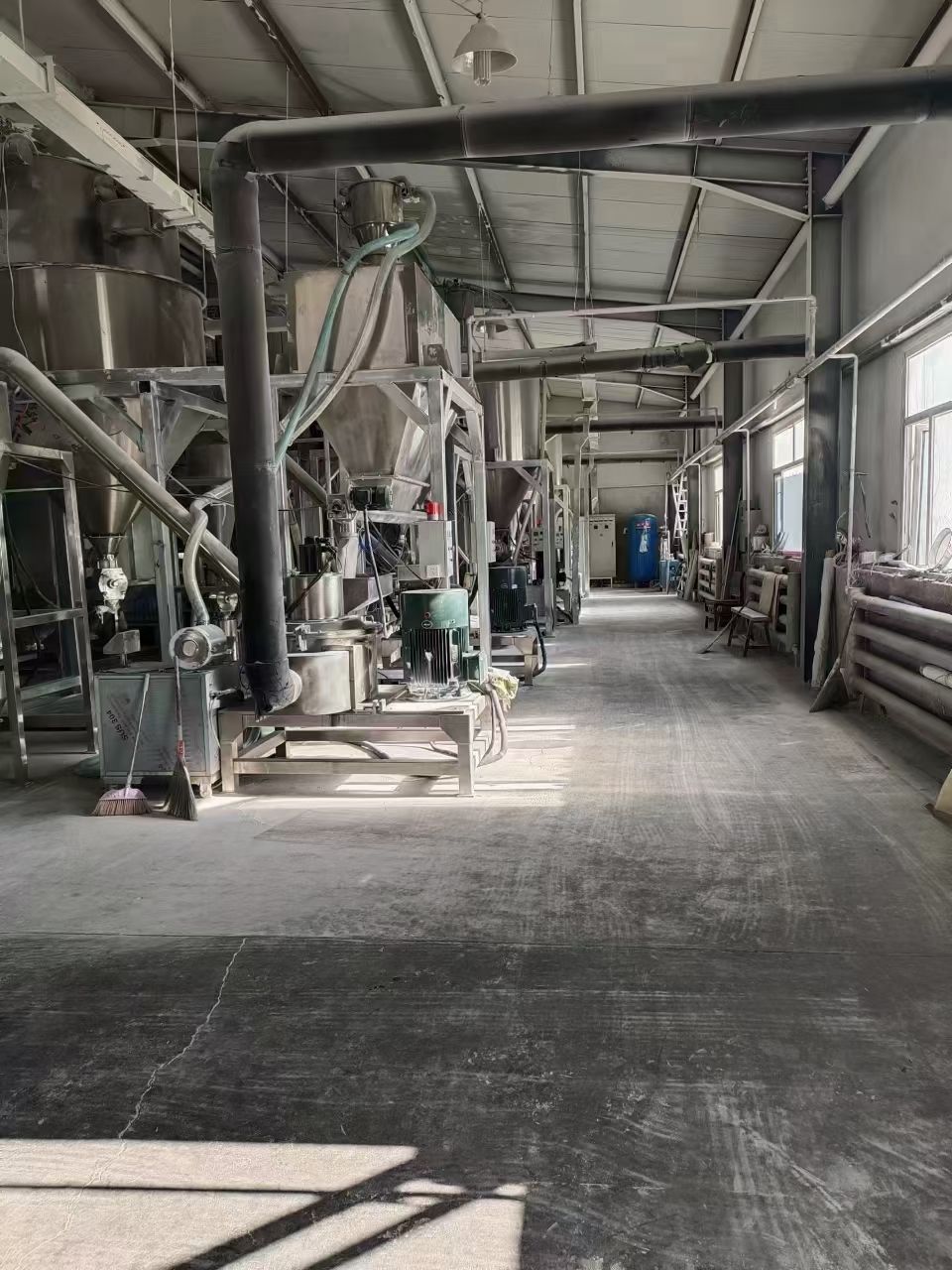 轉(zhuǎn)讓二手超微粉碎機(jī) 全套80型高效超威粉碎機(jī)