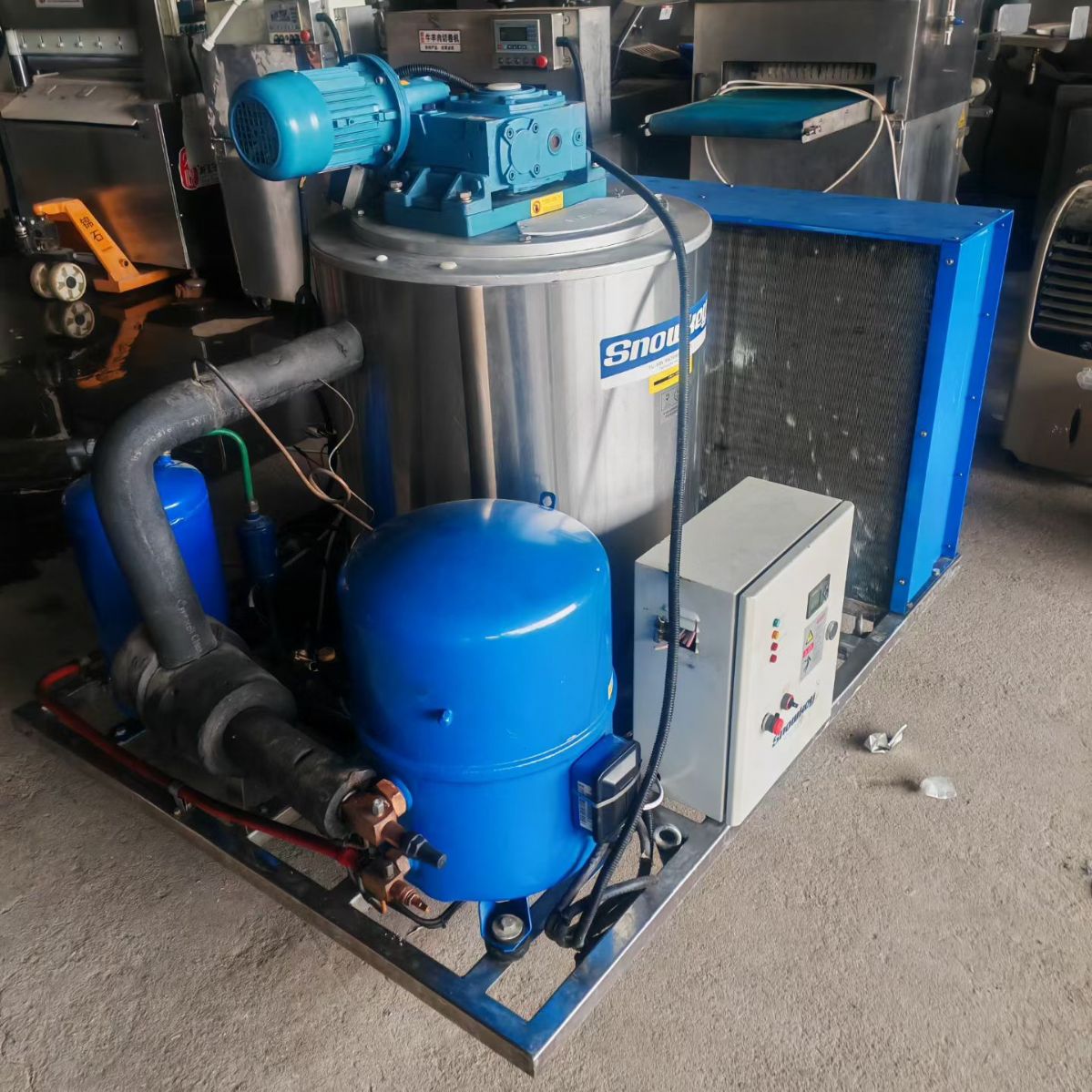 转让二手片冰机 一台处理量2.5吨福建雪人产卧式片冰机