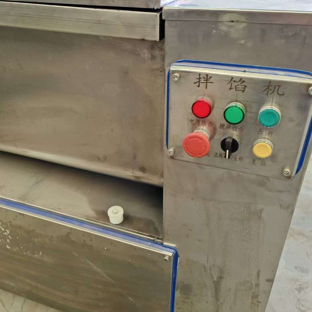 轉(zhuǎn)讓二手雙軸拌餡機 一臺容積150L諸城產(chǎn)臥式雙軸拌餡機