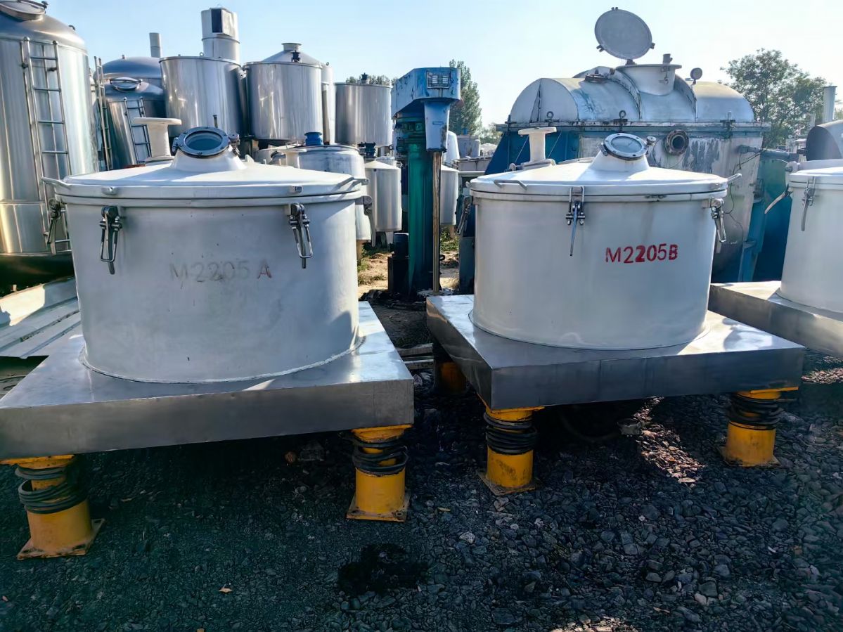 轉(zhuǎn)讓二手吊帶離心機(jī) 六臺直徑一米平板襯塑吊帶離心機(jī)
