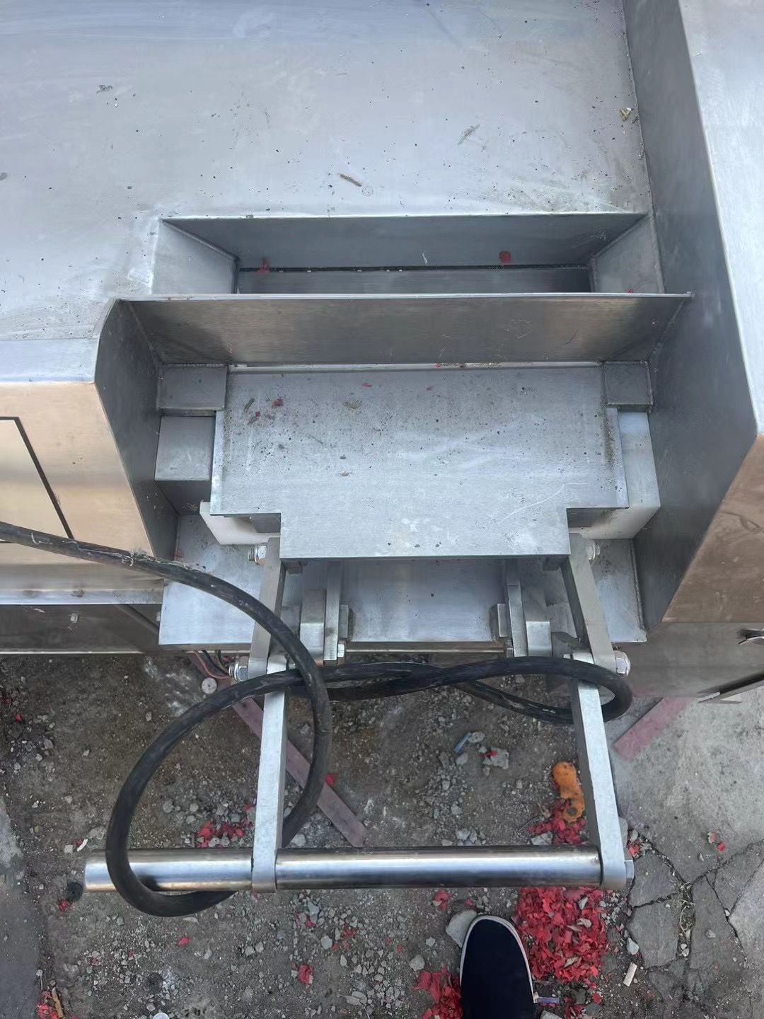 轉讓二手臥式切丁機 一臺350型臥式凍肉切丁機