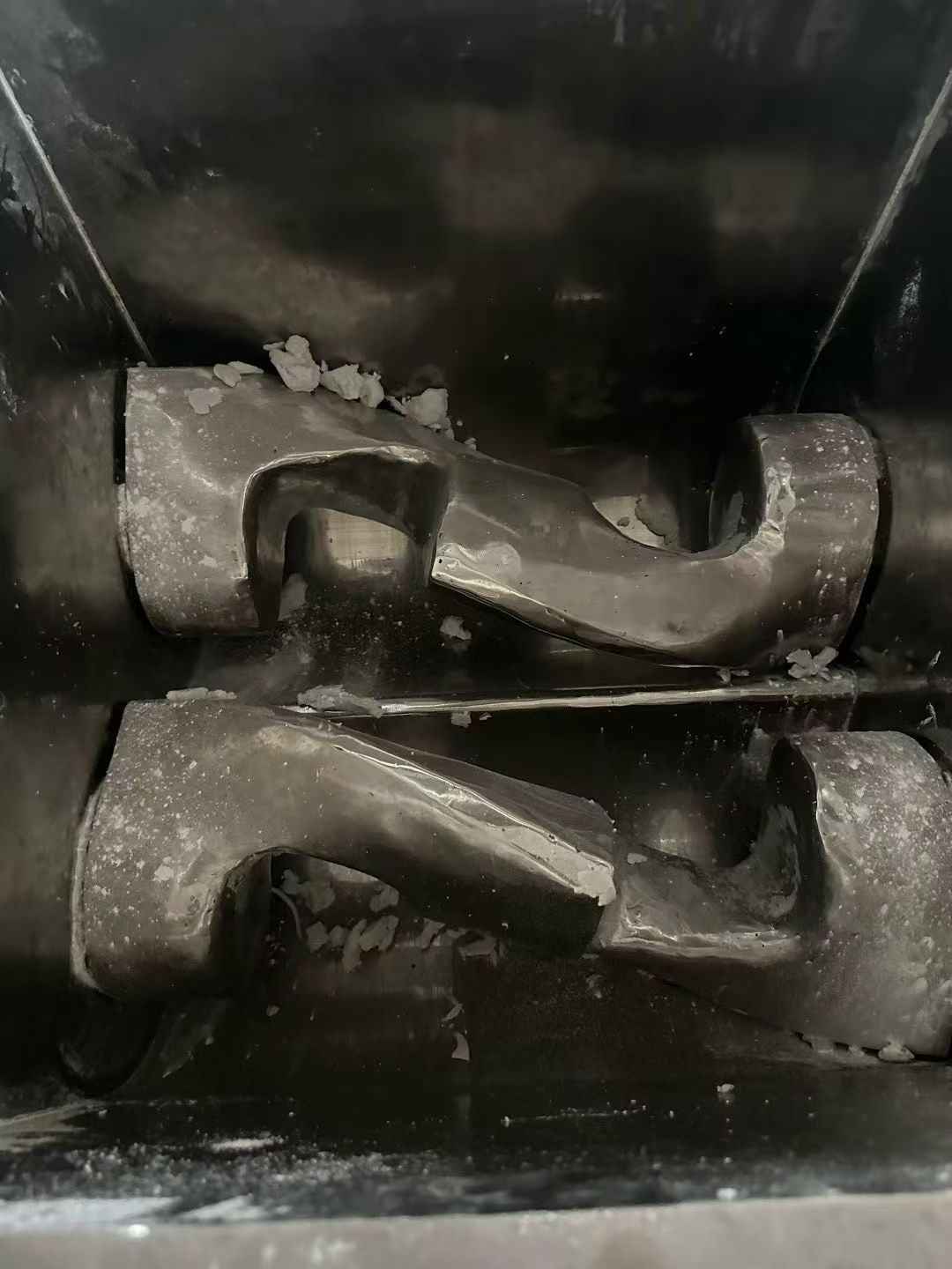 转让二手真空捏合机 一台容积100升如皋产液压翻缸翻盖真空捏合机