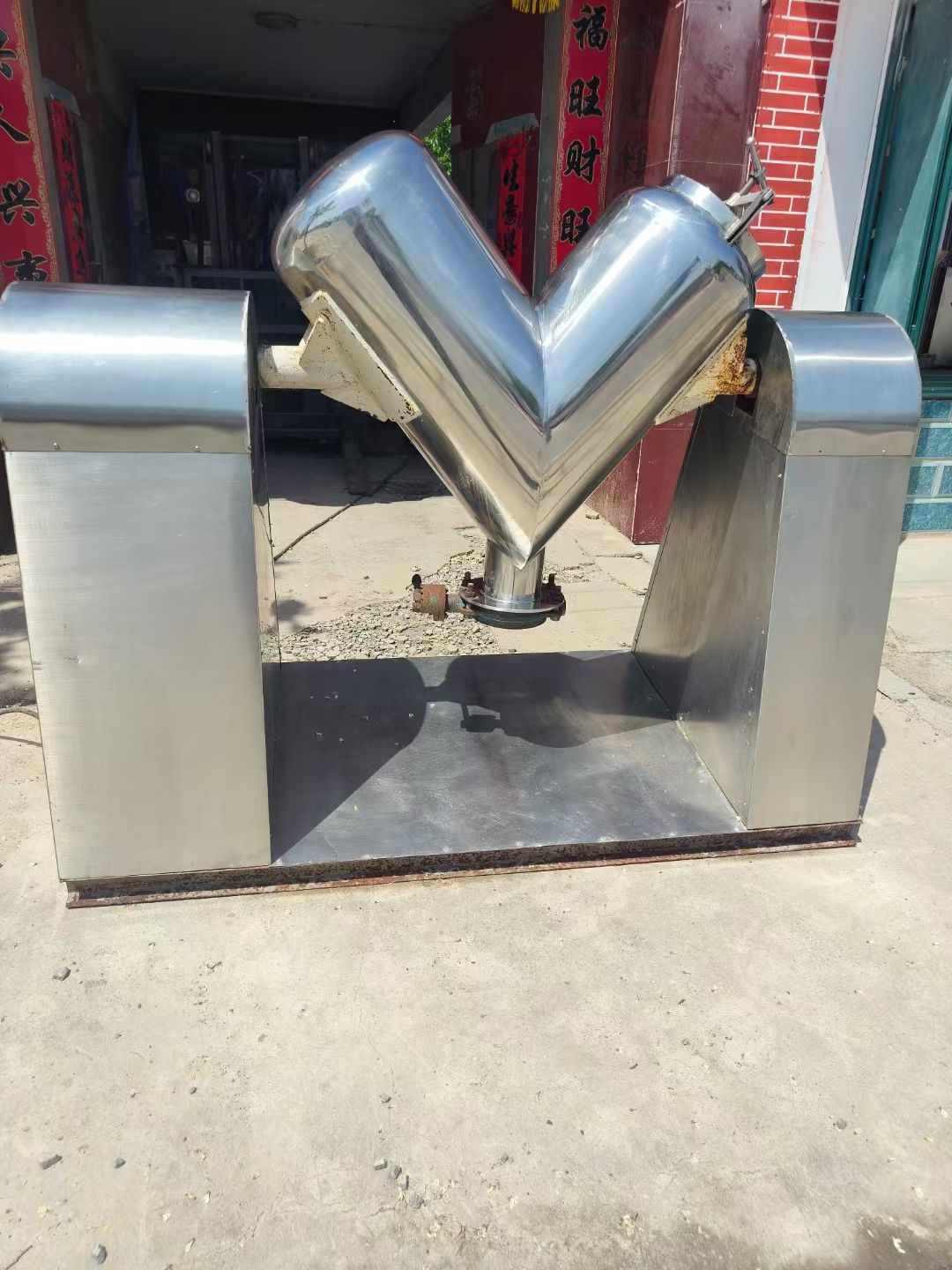 轉(zhuǎn)讓二手V型混合機(jī) 一臺容積100L實(shí)驗(yàn)型高效V型混合機(jī)
