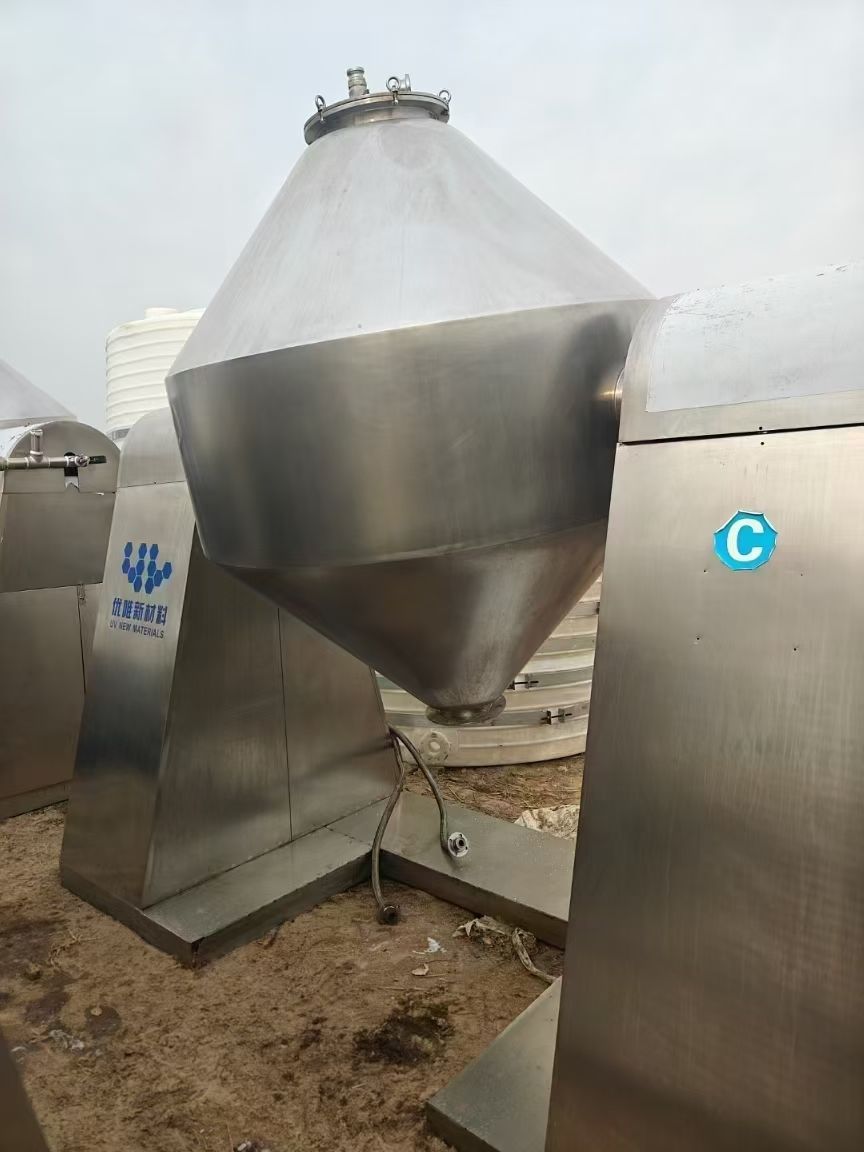 轉讓二手雙錐干燥機 六臺容積2000L不銹鋼回轉雙錐干燥機
