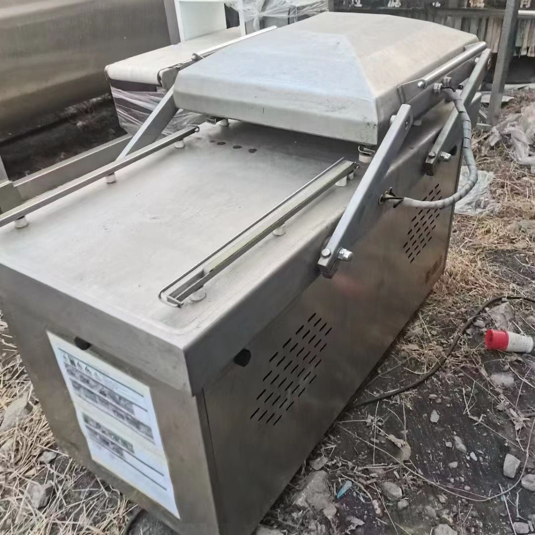 轉(zhuǎn)讓二手真空包裝機 一臺600型小康產(chǎn)雙室真空包裝機
