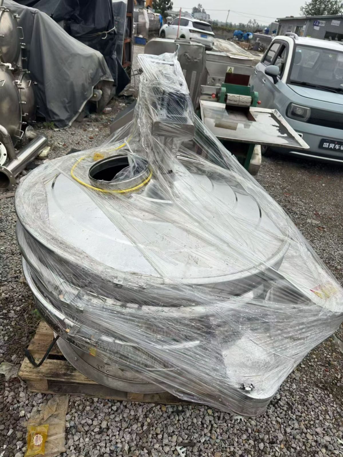 转让二手强制振动筛 一台直径1200型双层强制搅拌振动筛